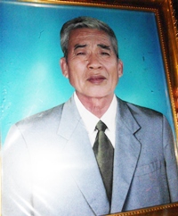 Police want to question this man about the shooting of Suchat Jampanya.